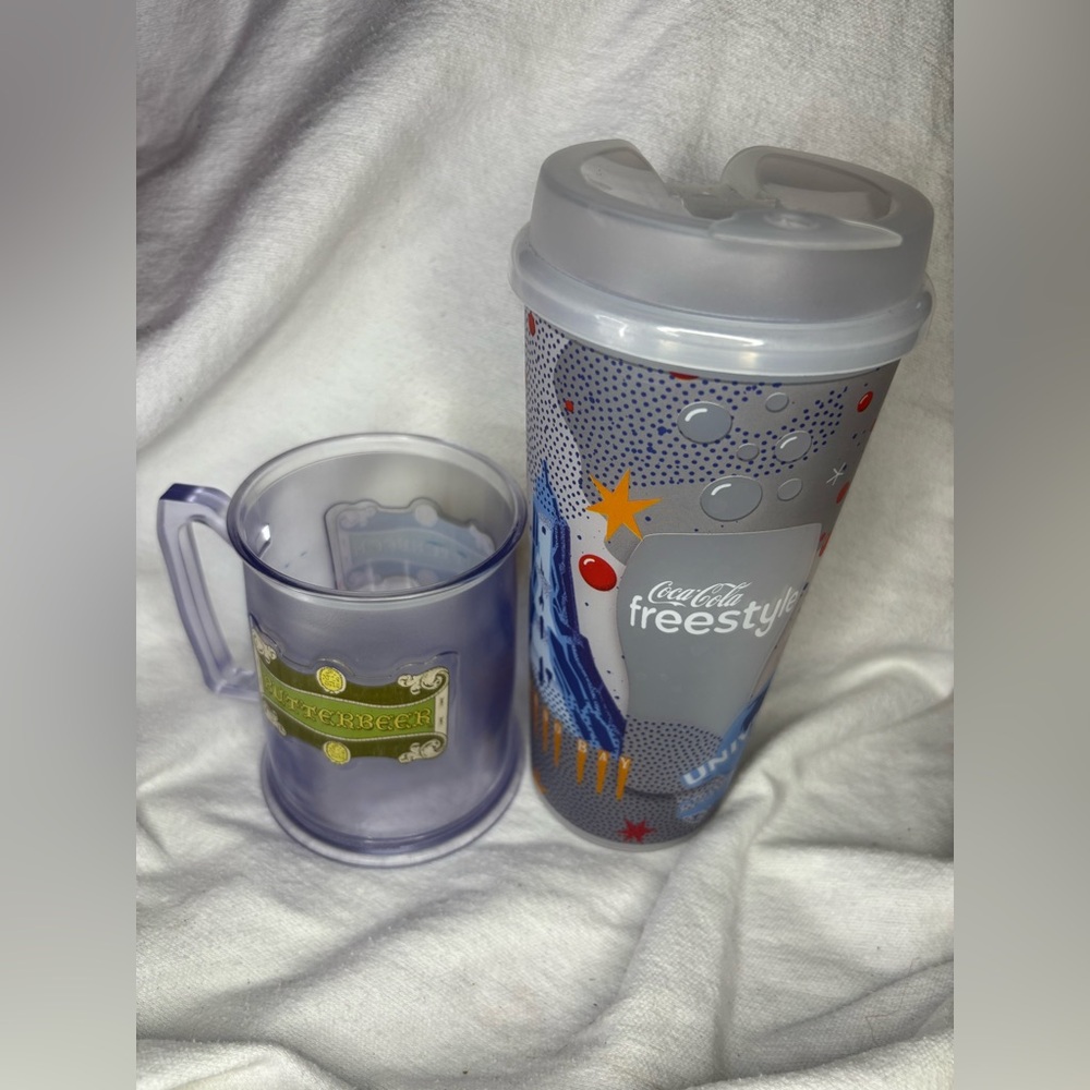 2 universal studios souvenir cups